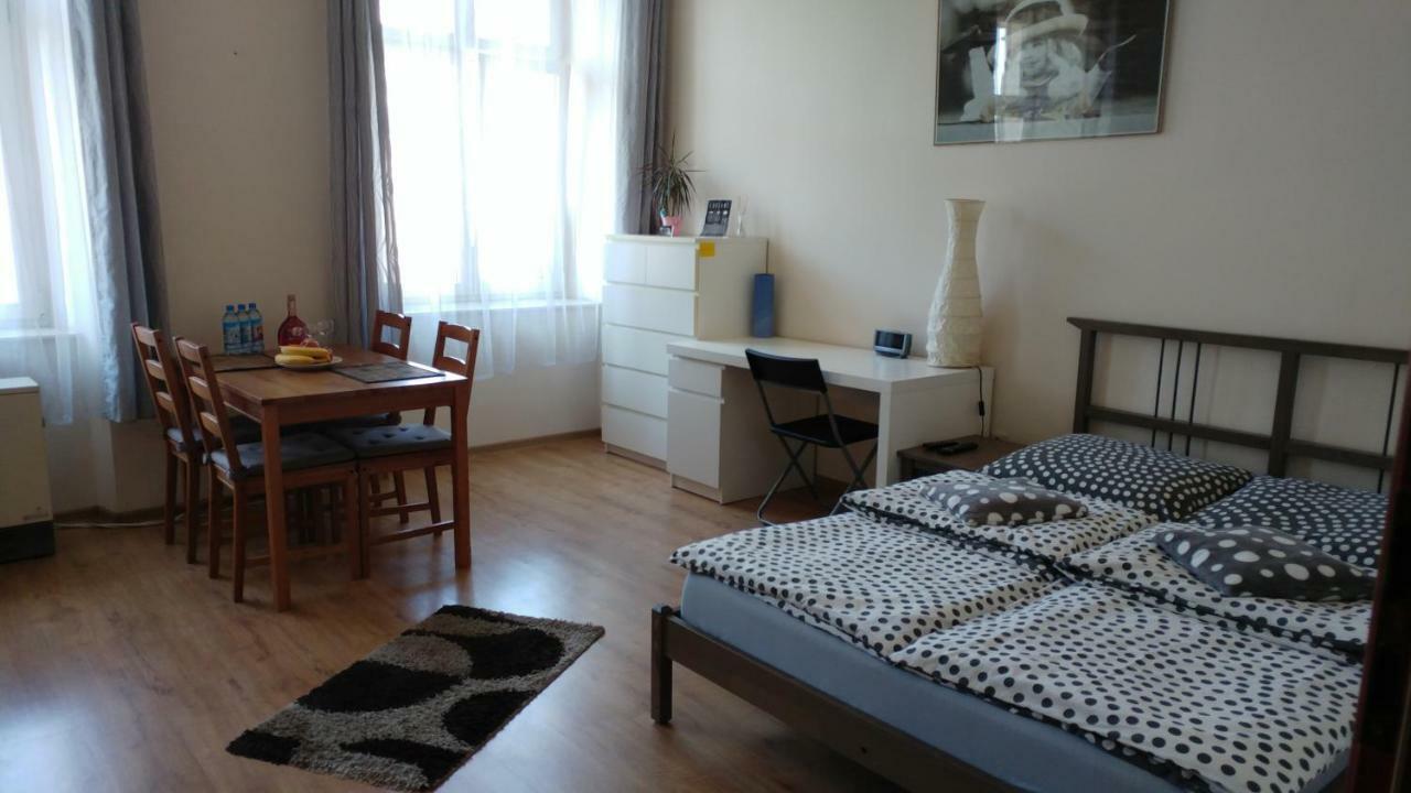 Apartament Optimum Apartamento Cracóvia Exterior foto