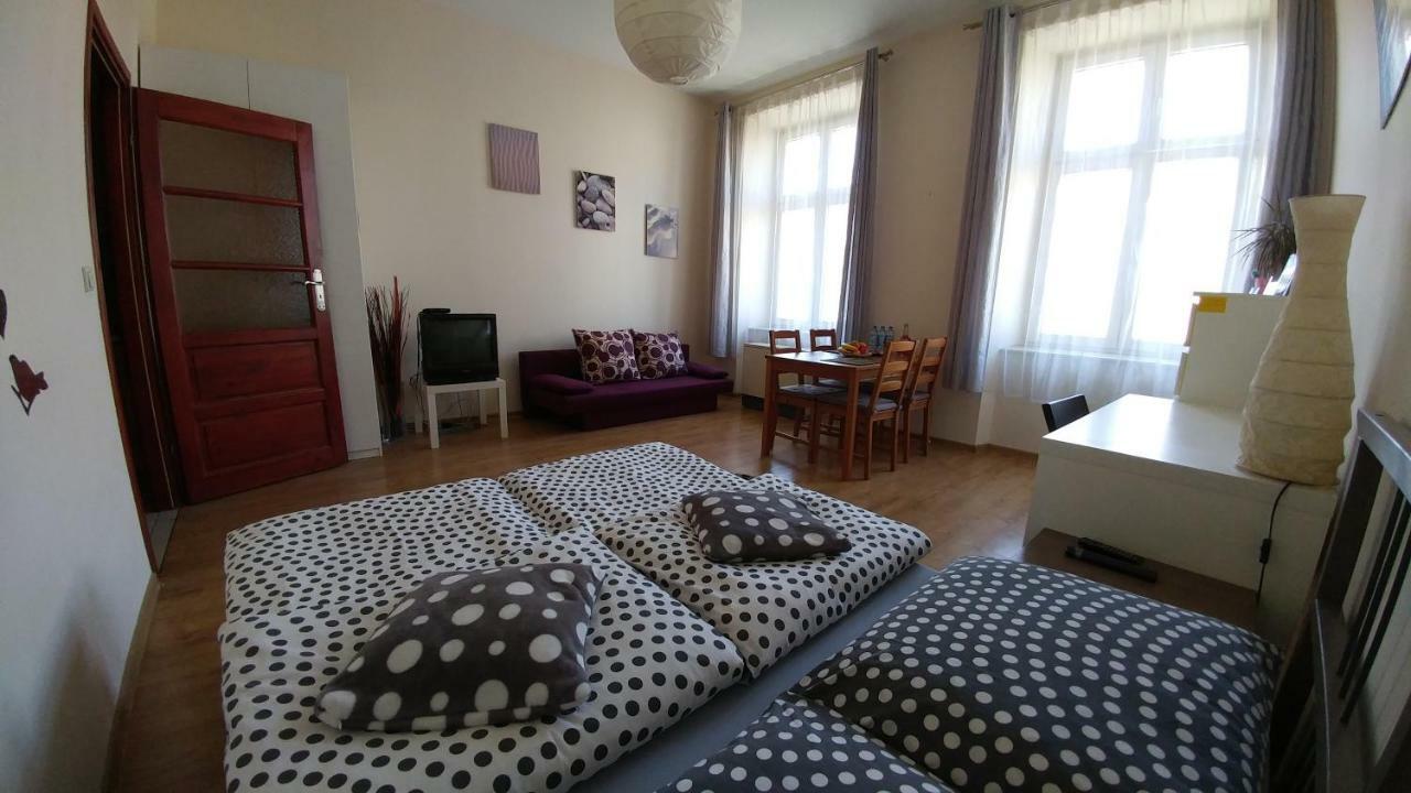 Apartament Optimum Apartamento Cracóvia Exterior foto